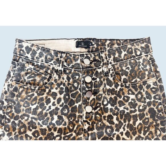 VOLCOM Skinny Hi Rise Exposed Button Animal Print Jeans Size 26 - Picture 3 of 8